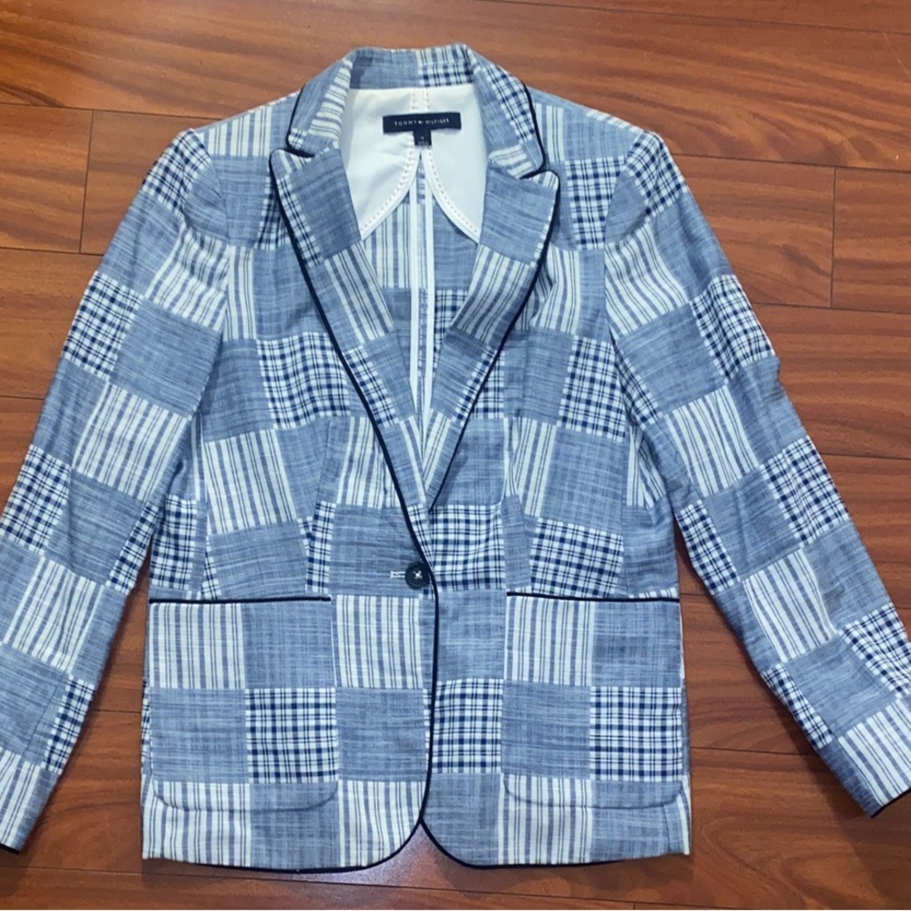 Tommy Hilfiger Light Blue and White Plaid Blazer NWOT